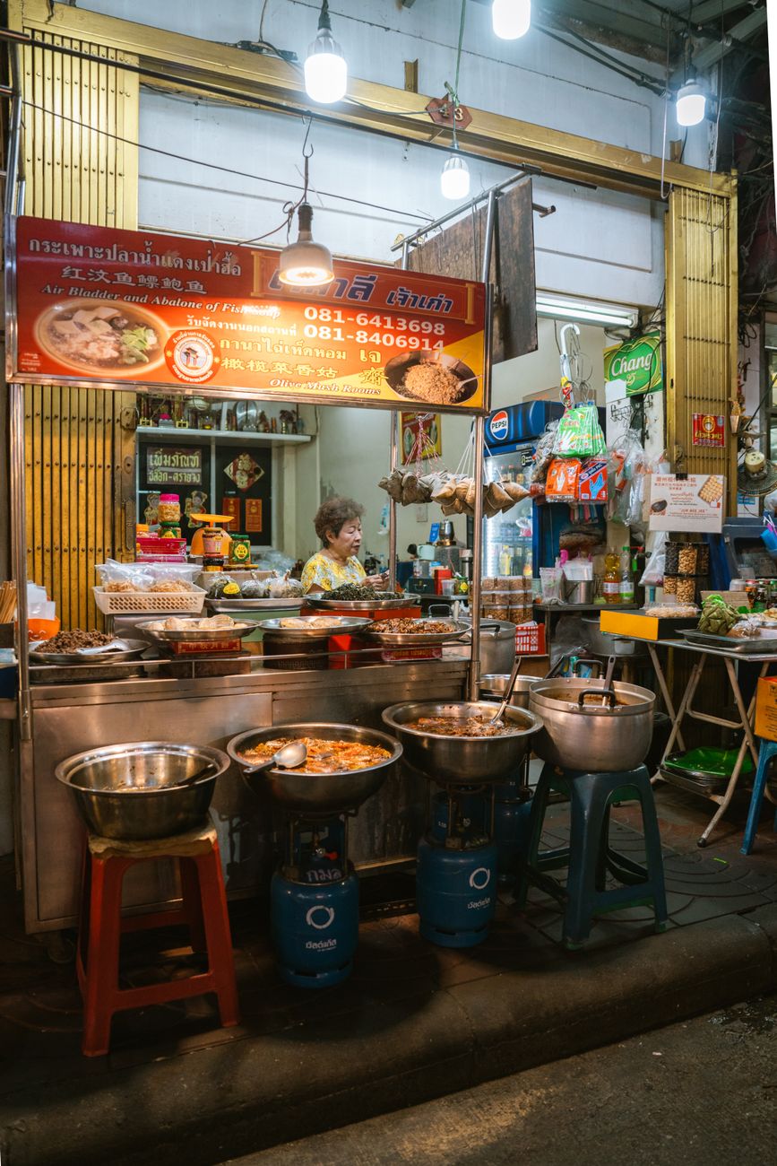 Bangkok for Foodies: 15 Dishes You Must Try in 2026